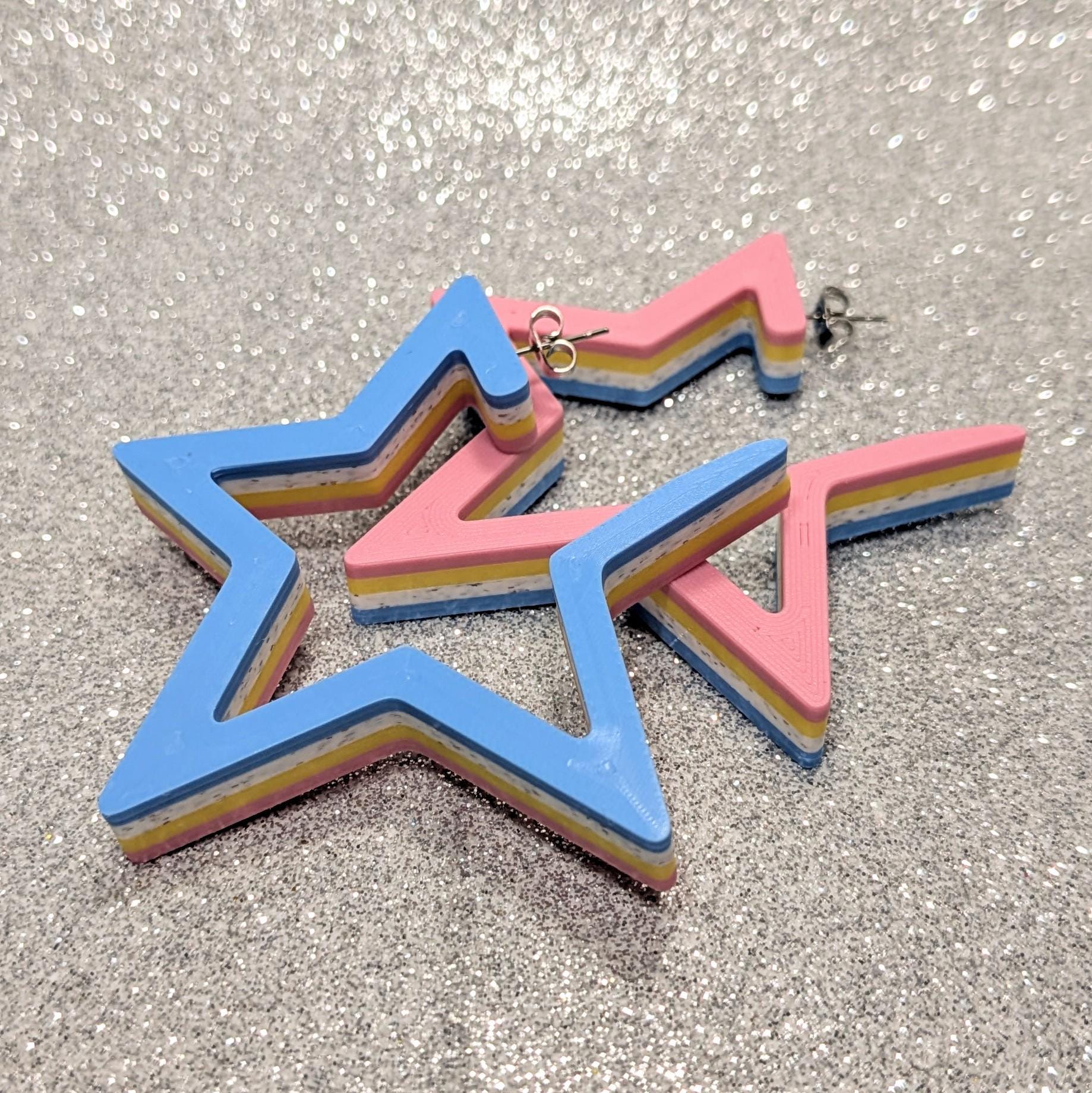 Star Hoop Earrings: 90s Dopamine Chunky Hoops